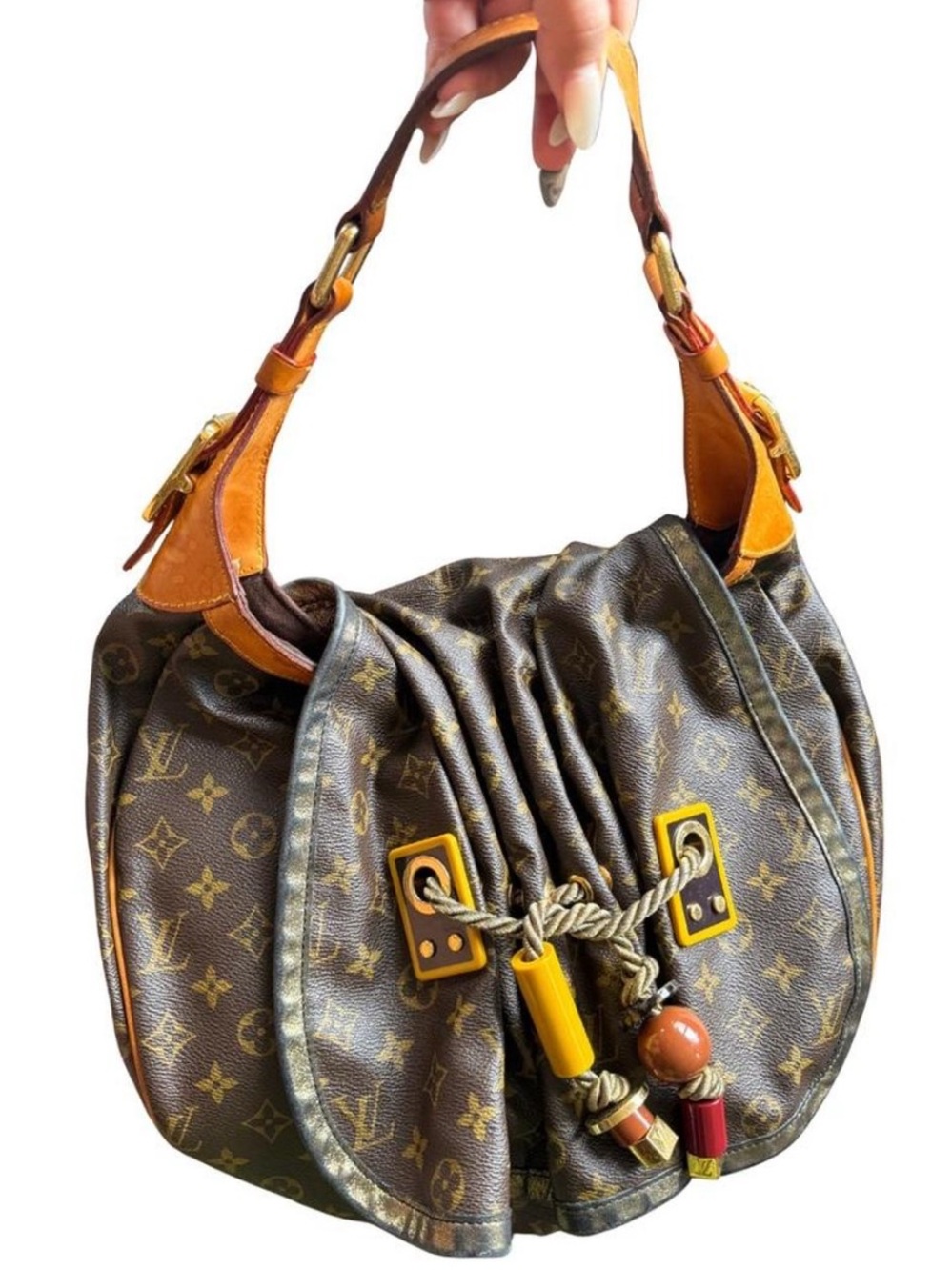 Louis Vuitton Kalahari Hobo Bag